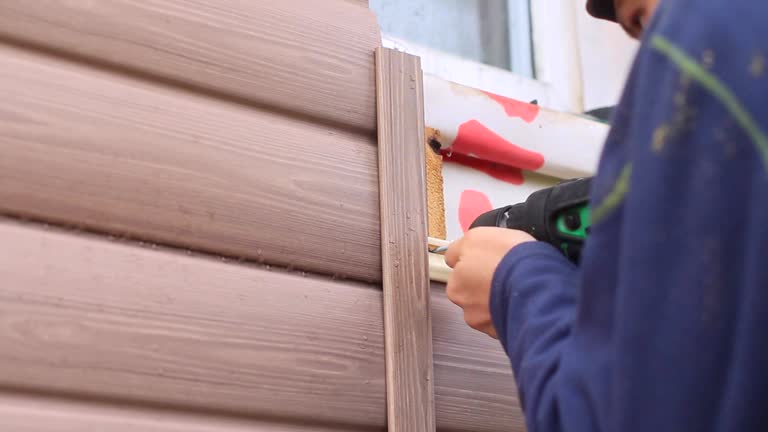 Affordable siding repair and maintenance services in Kimball, NE